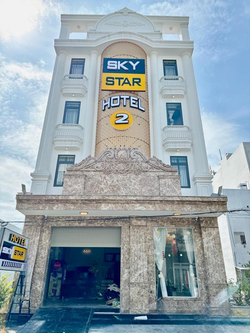 Sky Star 2 Hotel Кантхо Екстер'єр фото